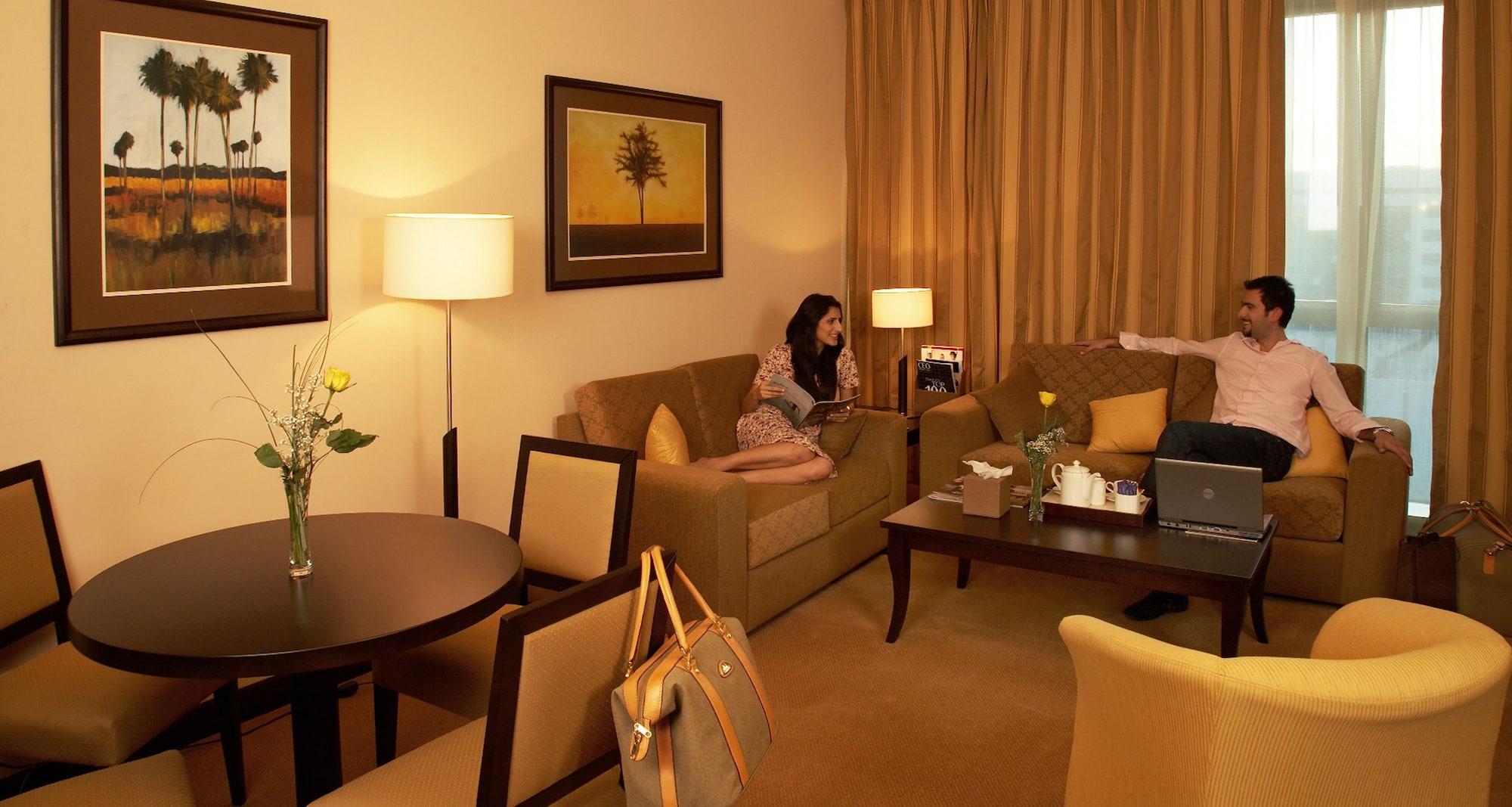 Al Manzel Hotel apartamentos Abu Dabi Exterior foto