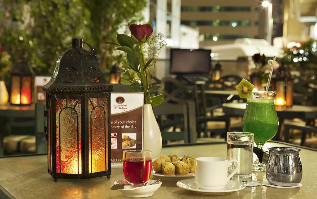 Al Manzel Hotel apartamentos Abu Dabi Exterior foto